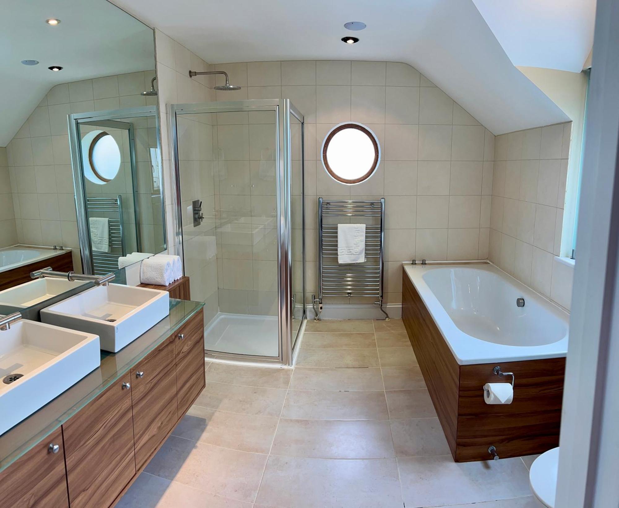 Roseberry House Bed & Breakfast นิวแคสเซิลเอมลิน ภายนอก รูปภาพ